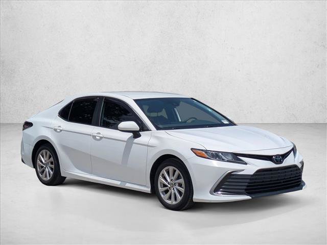 Used 2023 Toyota Camry LE FWD image 3
