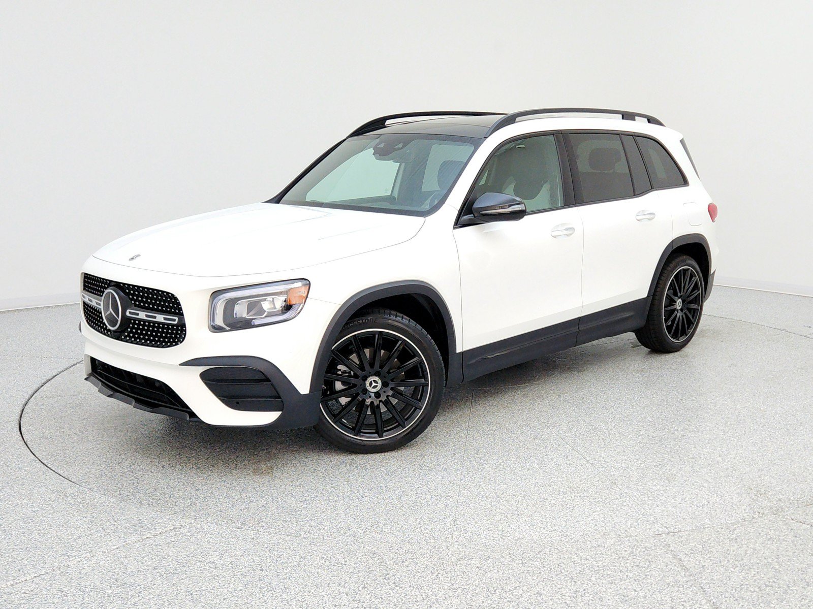 Certified 2022 Mercedes-Benz GLB 250 image 1