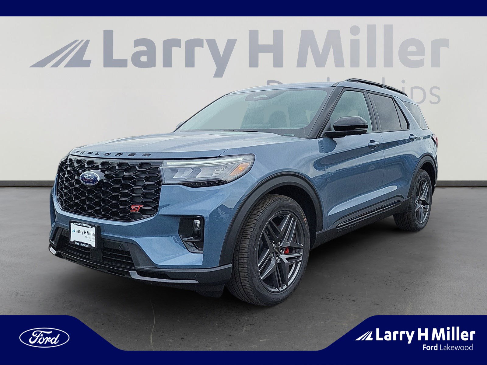 New 2025 Ford Explorer ST w/ Sun And Sound Package