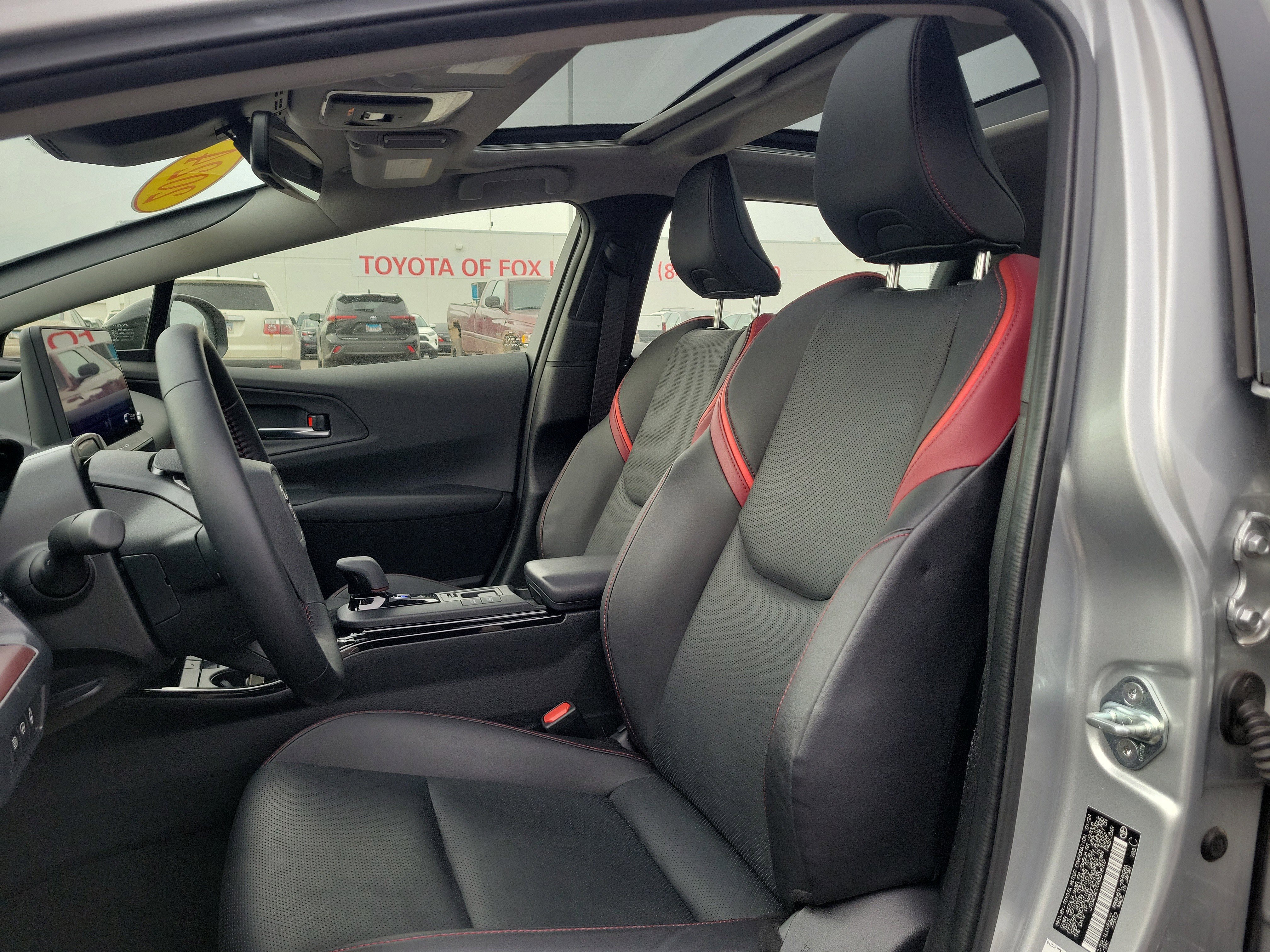 Used 2024 Toyota Prius Prime image 17