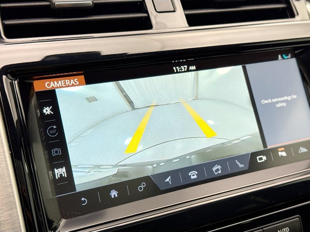 Used 2018 Land Rover Discovery HSE Luxury AWD/4WD image 14