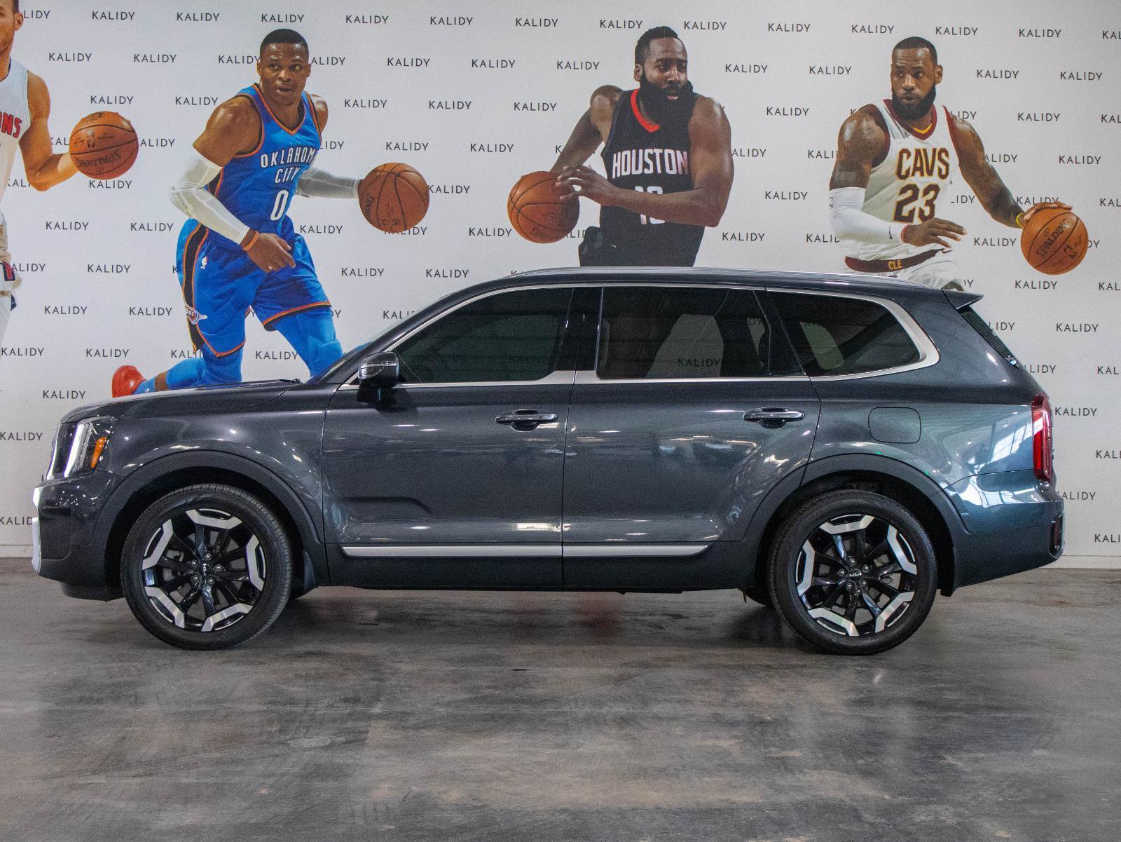 Used 2024 Kia Telluride S w/ S Sunroof Package FWD image 18