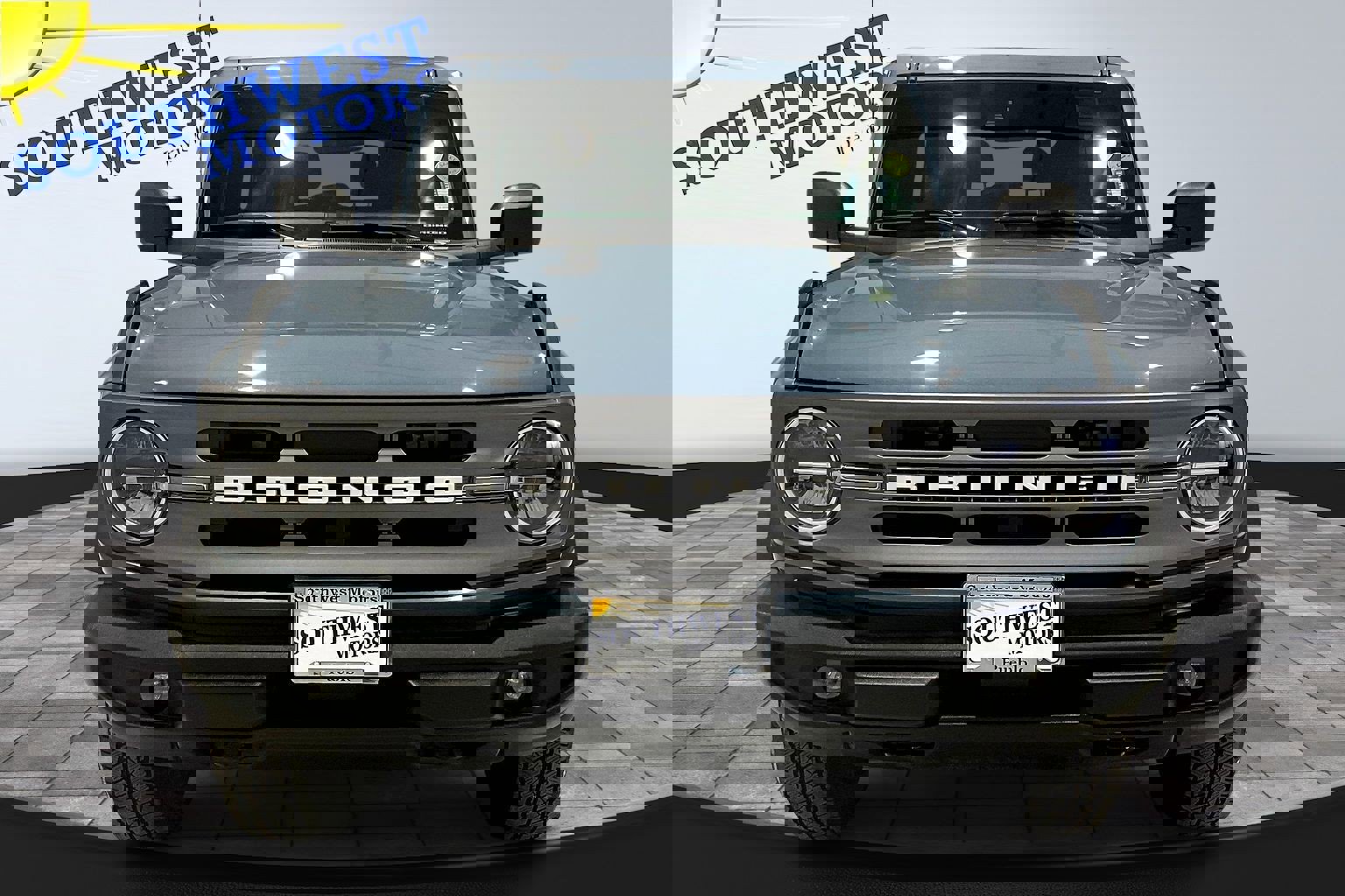 Used 2024 Ford Bronco Big Bend image 2