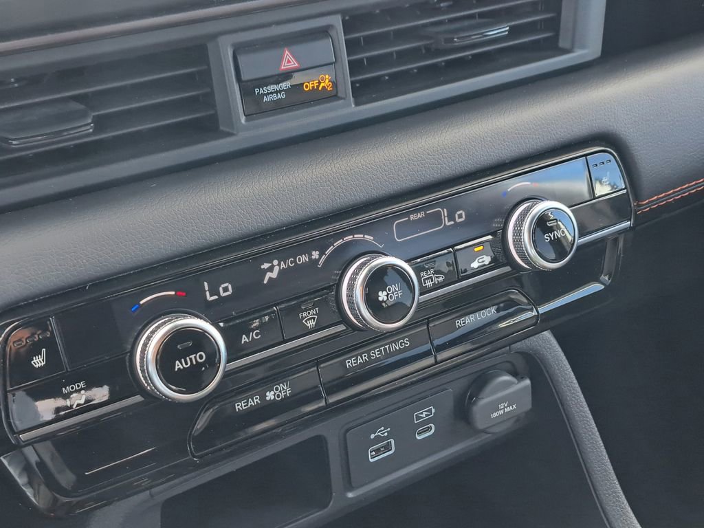 Used 2023 Honda Pilot TrailSport image 24