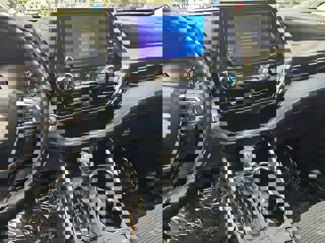 Used 2024 Toyota Highlander LE image 17