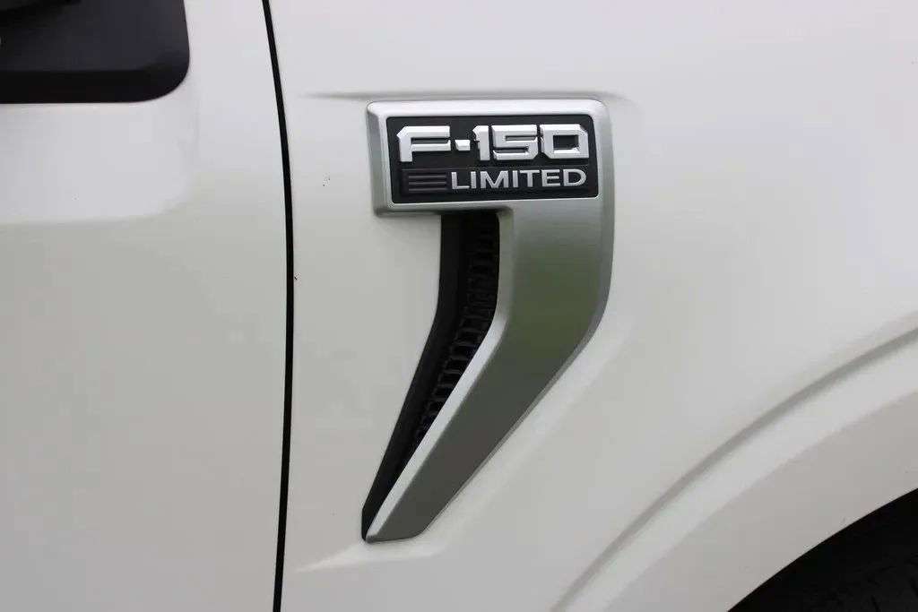 Used 2021 Ford F150 Limited image 9