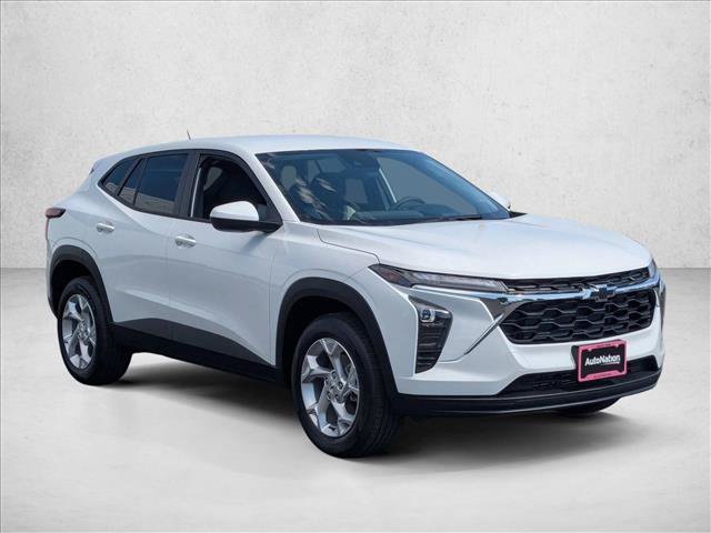 New 2026 Chevrolet Trax LS w/ LS Convenience Package FWD image 7