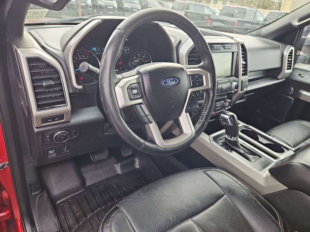 Used 2018 Ford F150 Lariat w/ Equipment Group 502A Luxury image 13