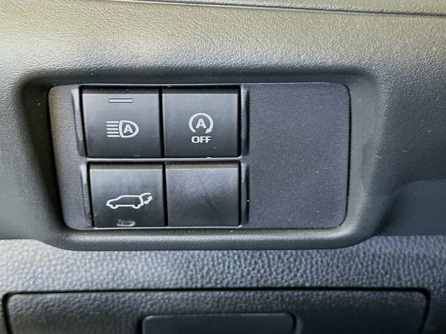 Certified 2023 Toyota Highlander XLE image 11