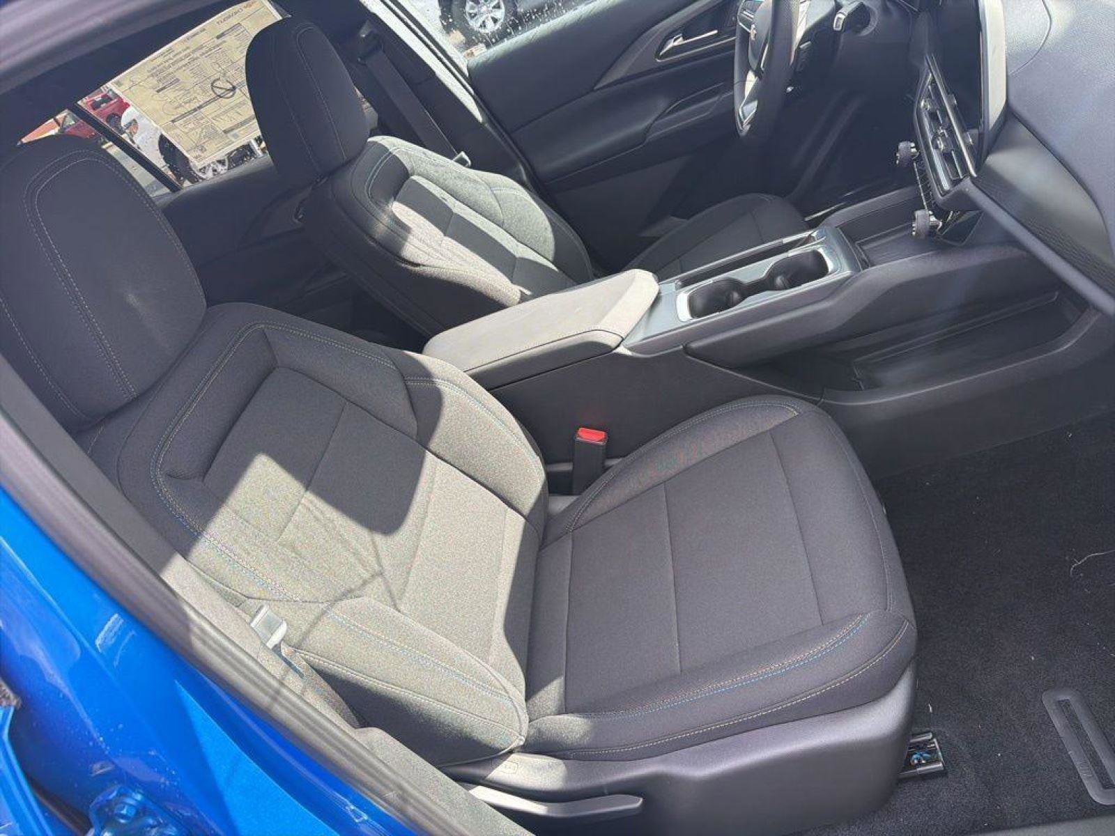 New 2026 Chevrolet Equinox EV LT FWD image 22