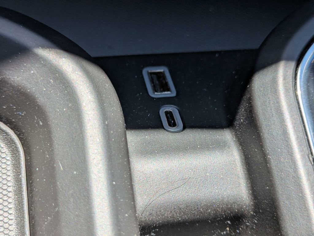 Used 2024 GMC Sierra 2500 Denali w/ Denali Reserve Package image 25