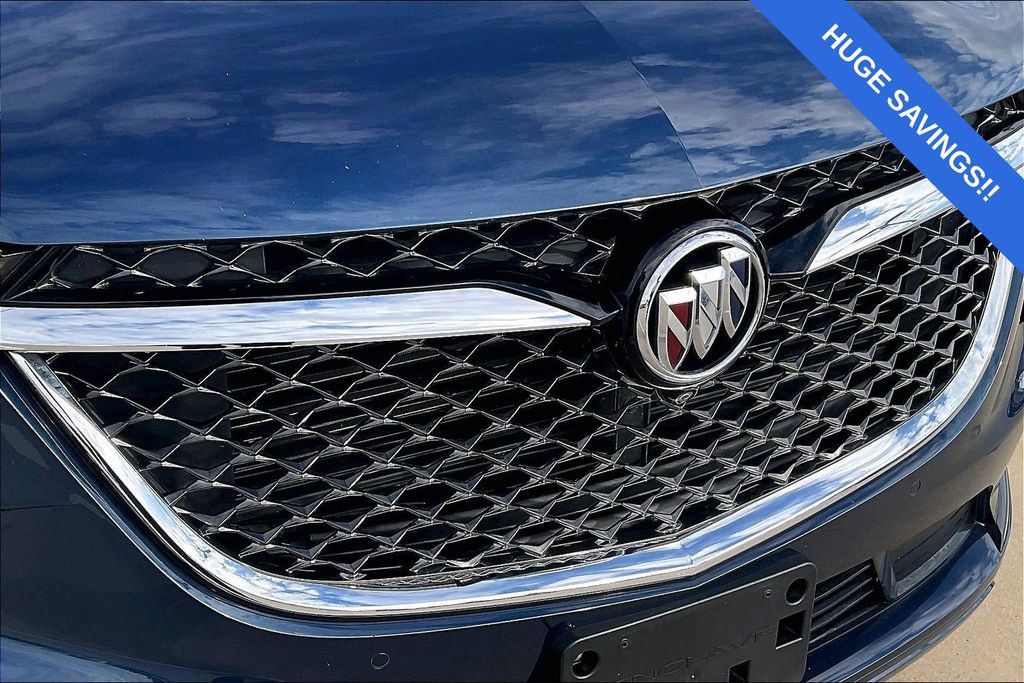 Used 2023 Buick Enclave Avenir w/ Avenir Technology Package image 37