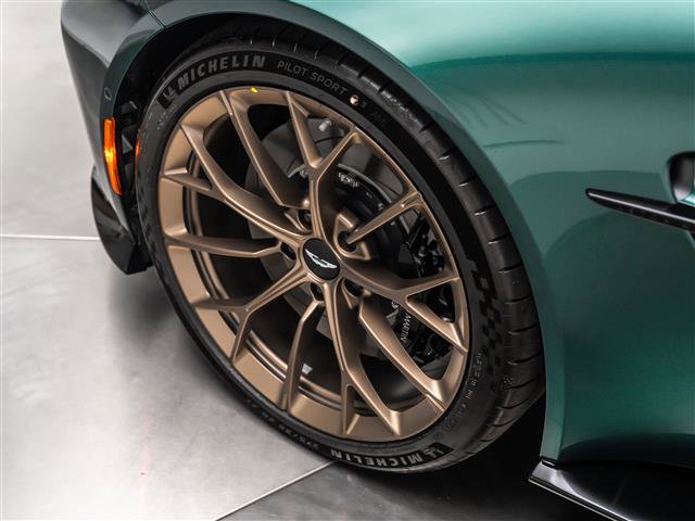 New 2026 Aston Martin V8 Vantage S RWD image 8