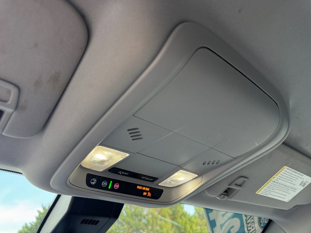 Used 2024 Chevrolet Equinox LS w/ LS Convenience Package image 23