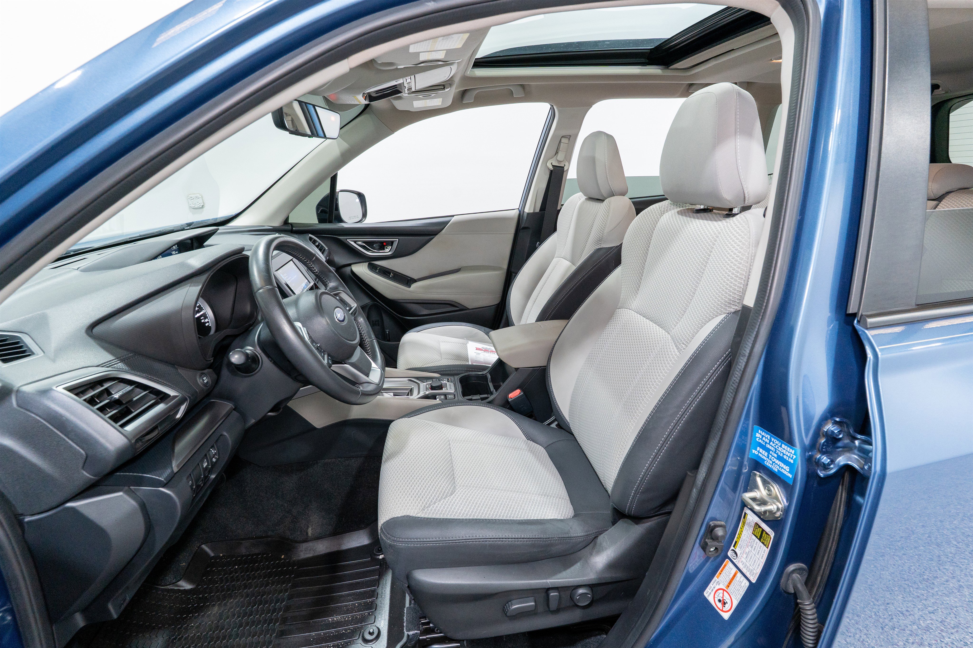 Used 2019 Subaru Forester Premium AWD/4WD image 15