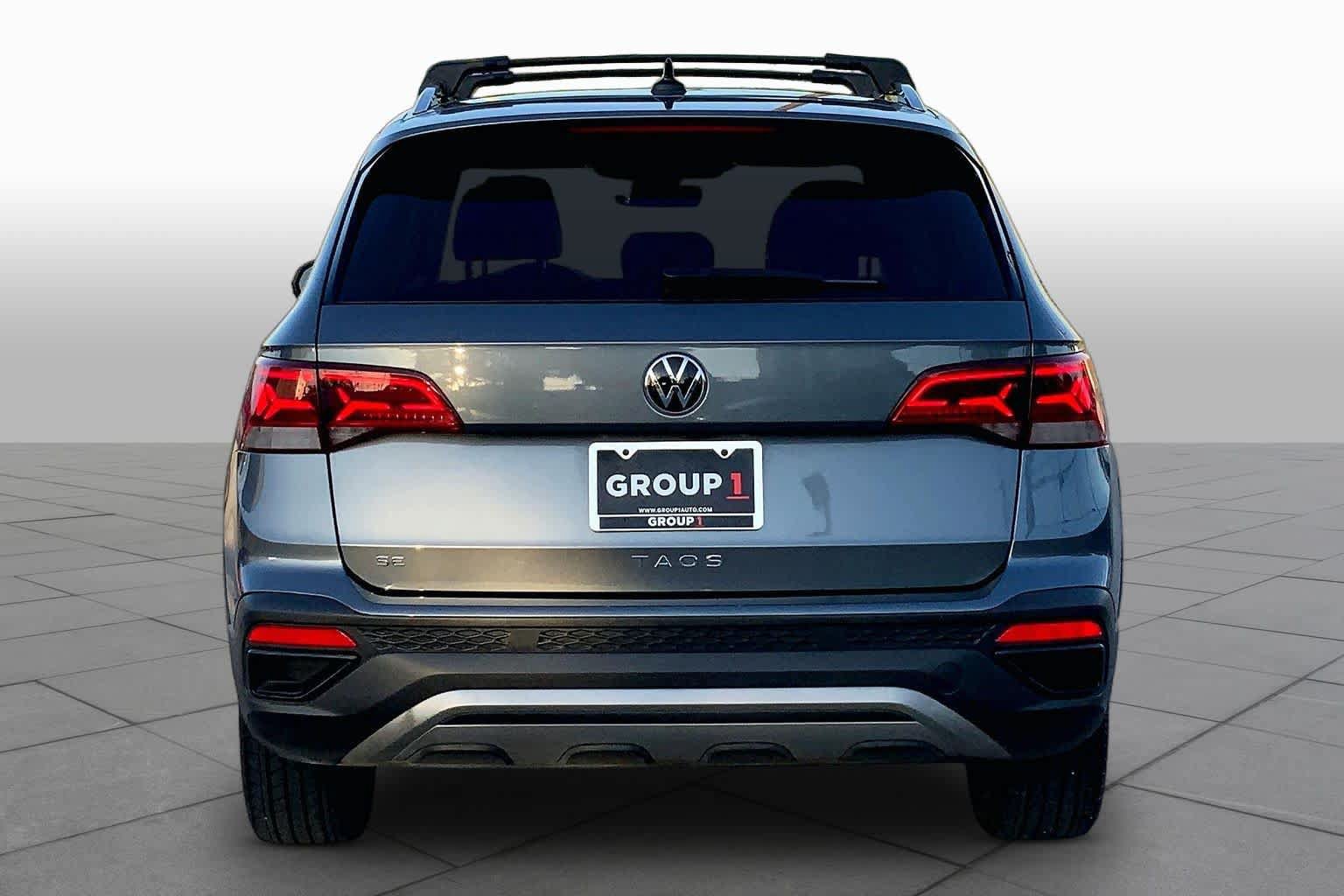Used 2024 Volkswagen Taos SE FWD image 5