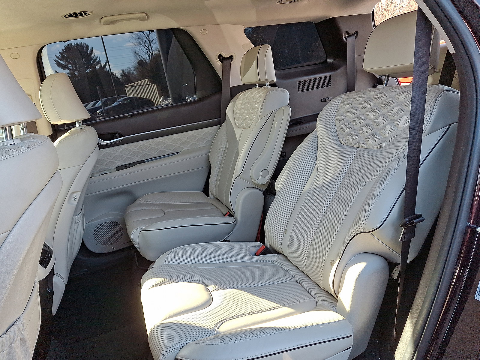 Used 2020 Hyundai Palisade Limited FWD image 14