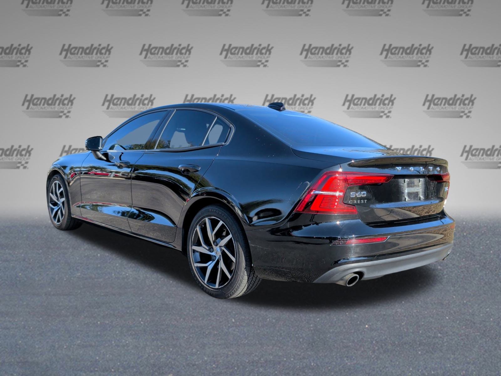 Used 2019 Volvo S60 T5 Momentum image 7