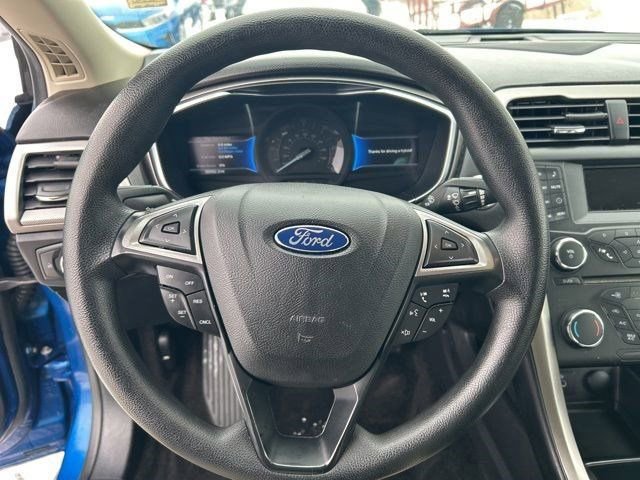 Used 2018 Ford Fusion S image 15