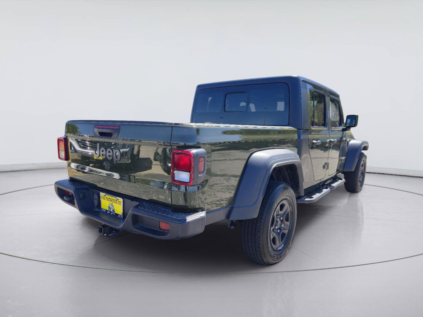 Used 2023 Jeep Gladiator Sport AWD/4WD image 5