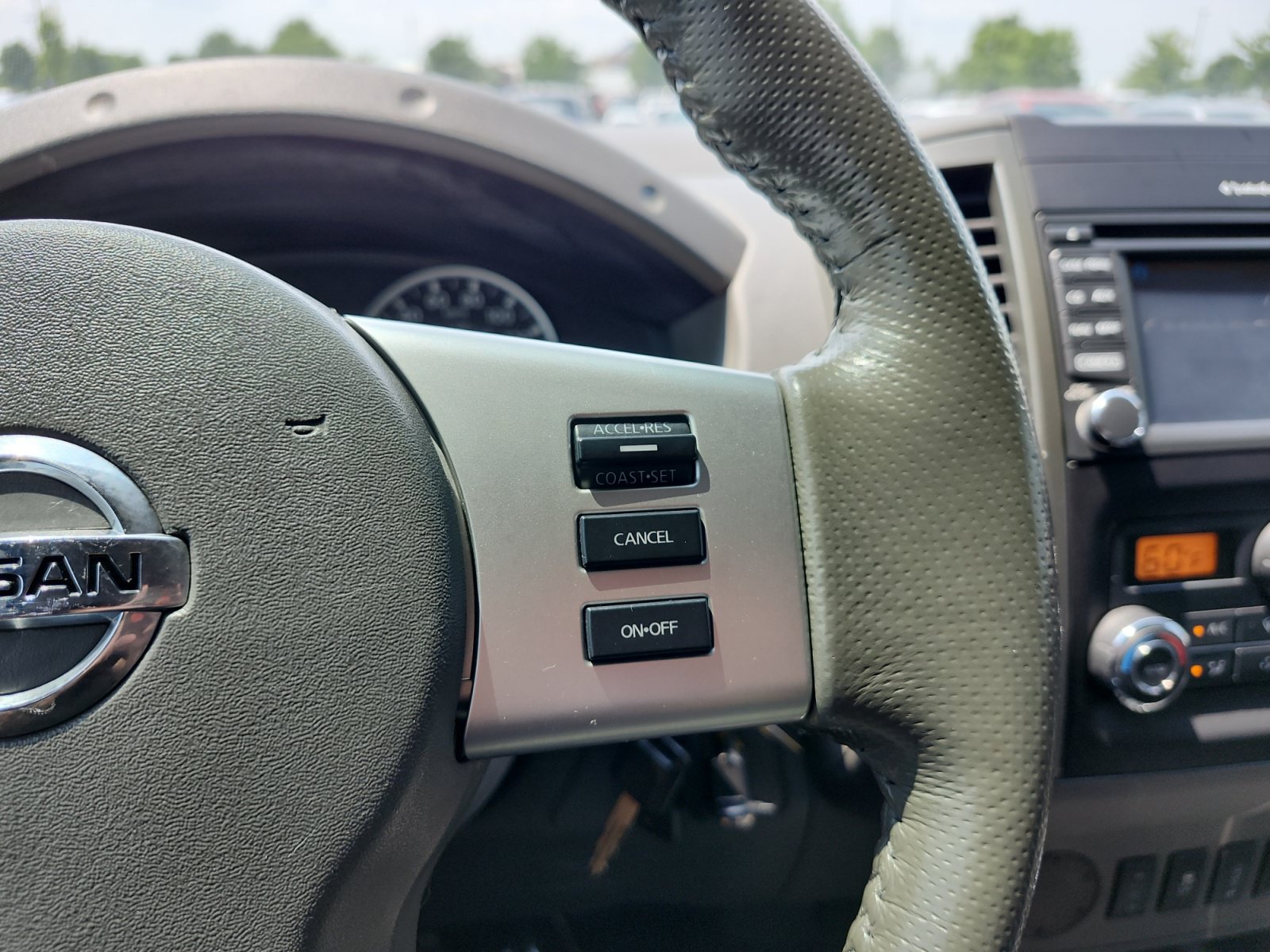 Used 2019 Nissan Frontier SL RWD image 23