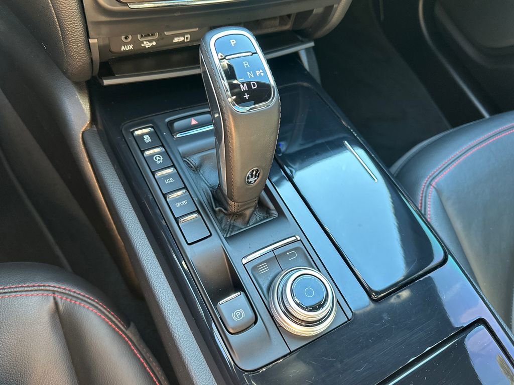 Used 2020 Maserati Ghibli S RWD image 33