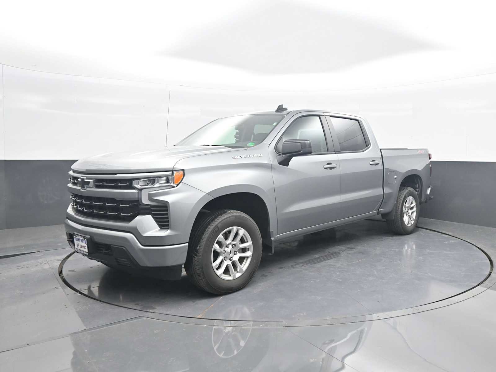 Used 2026 Chevrolet Silverado 1500 RST AWD/4WD image 4