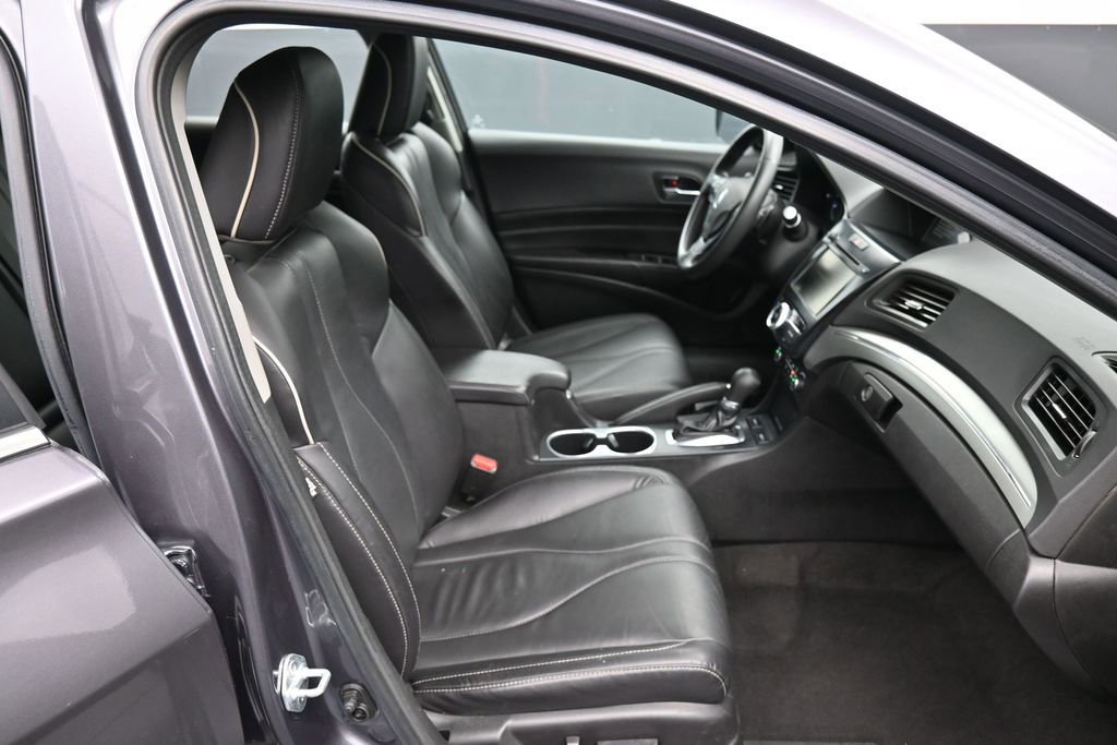 Certified 2022 Acura ILX w/ Premium Package FWD image 24