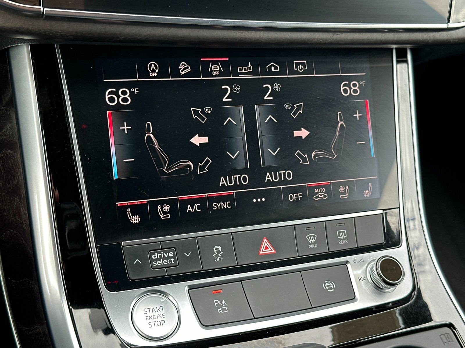 Used 2019 Audi Q8 Premium Plus w/ Premium Plus image 26