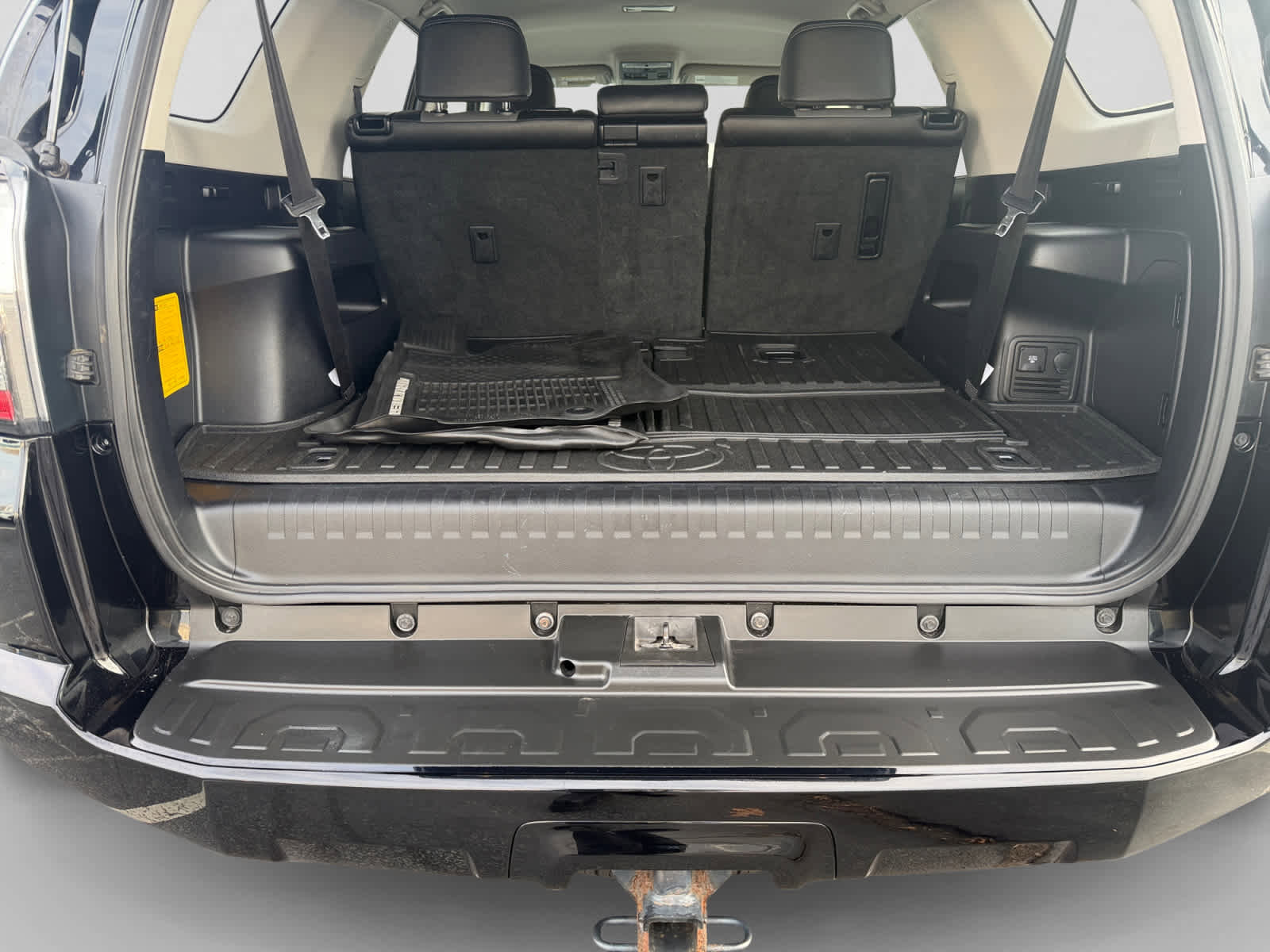 Used 2020 Toyota 4Runner SR5 Premium image 4