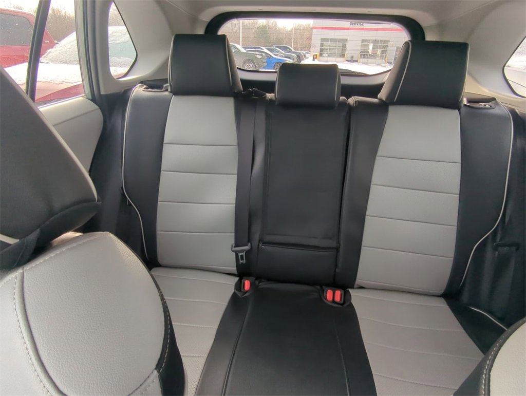 Used 2020 Toyota RAV4 XLE image 14