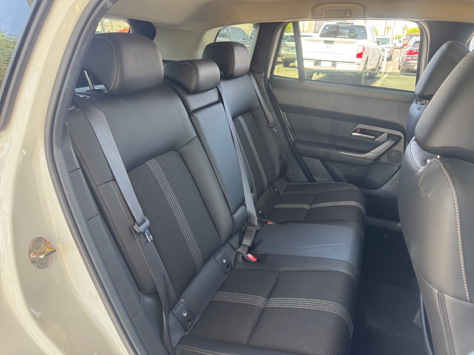 Used 2024 MAZDA CX-50 AWD 2.5 S w/ Weather Package image 18
