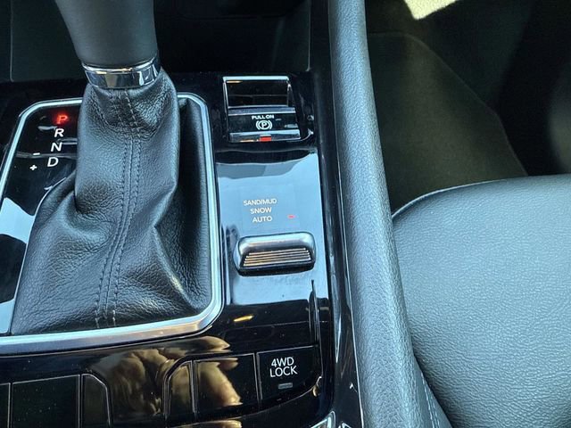 Used 2025 Jeep Compass Latitude image 27