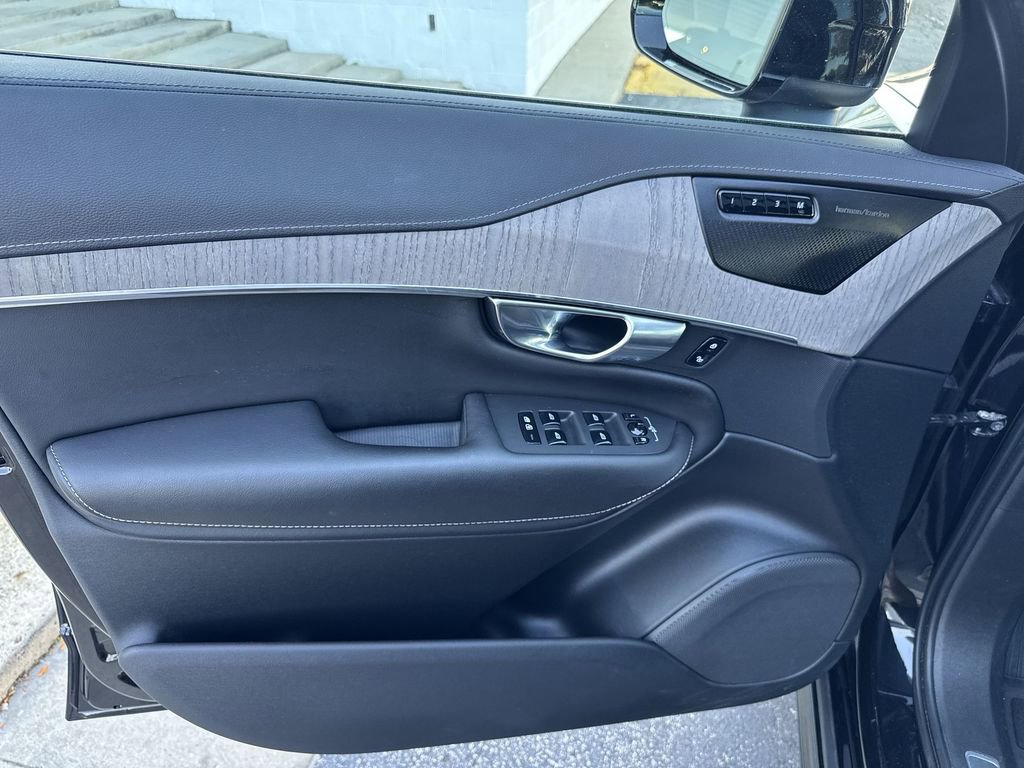 Used 2021 Volvo XC90 T8 Inscription w/ Advanced Package image 23