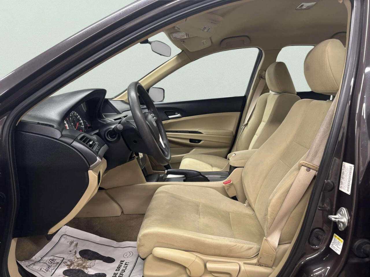 Used 2011 Honda Accord LX image 12
