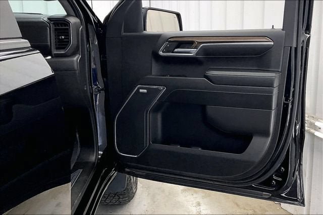 Certified 2024 Chevrolet Silverado 1500 LT Trail Boss w/ LT Trail Boss Premium Package AWD/4WD image 21
