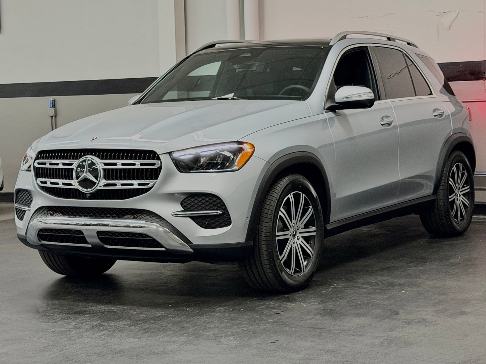 Used 2026 Mercedes-Benz GLE 350 4MATIC image 7