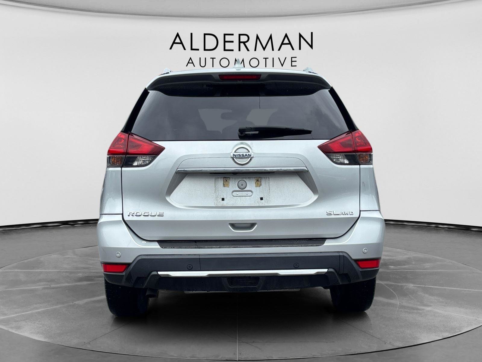 Used 2019 Nissan Rogue SL AWD/4WD image 4
