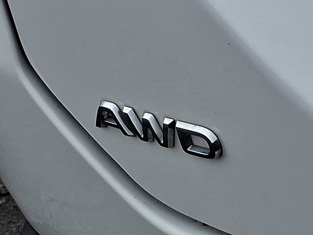 Used 2023 Honda Pilot LX image 31