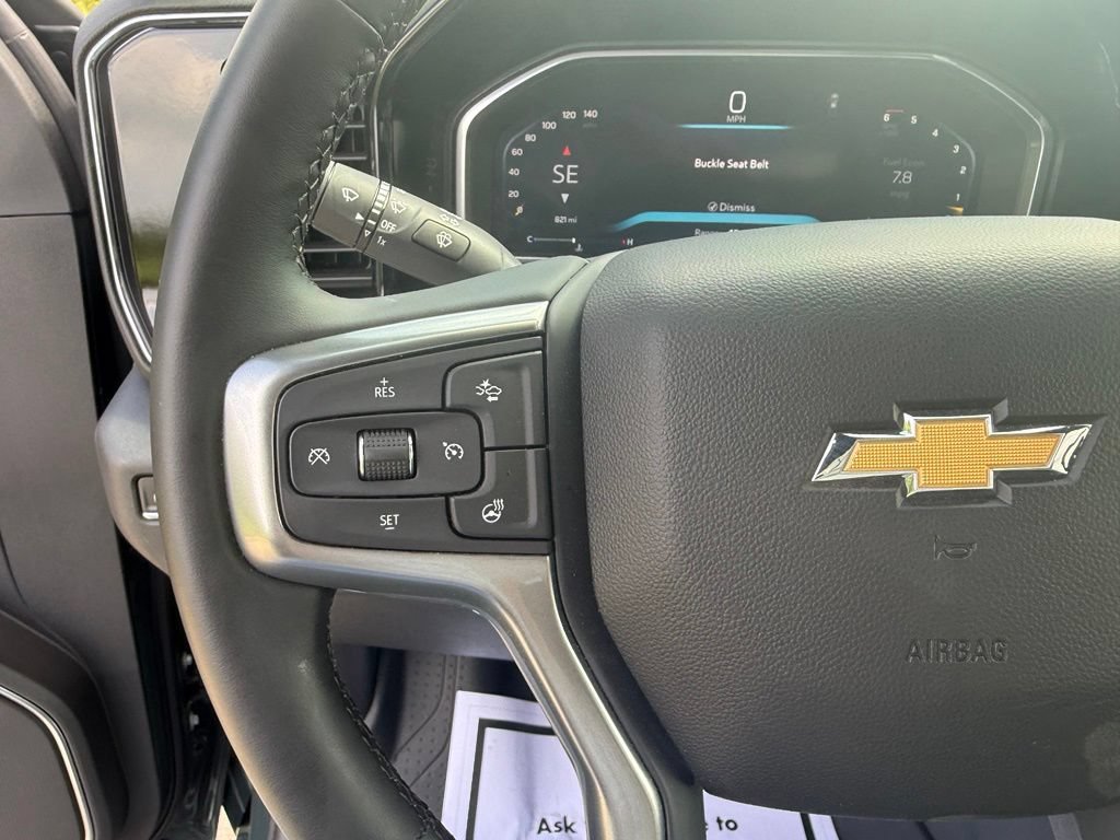Used 2026 Chevrolet Silverado 2500 LTZ w/ LTZ Premium Package AWD/4WD image 36