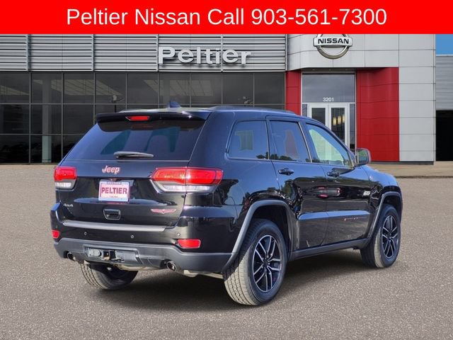 Used 2020 Jeep Grand Cherokee Trailhawk w/ Trailhawk Luxury Group AWD/4WD image 6