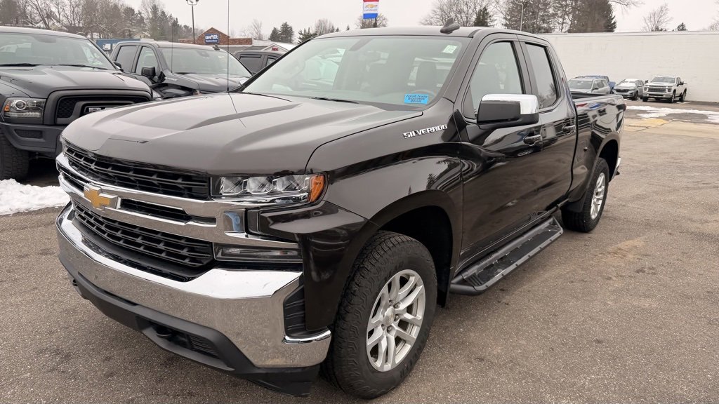 Used 2019 Chevrolet Silverado 1500 LT w/ All-Star Edition image 4