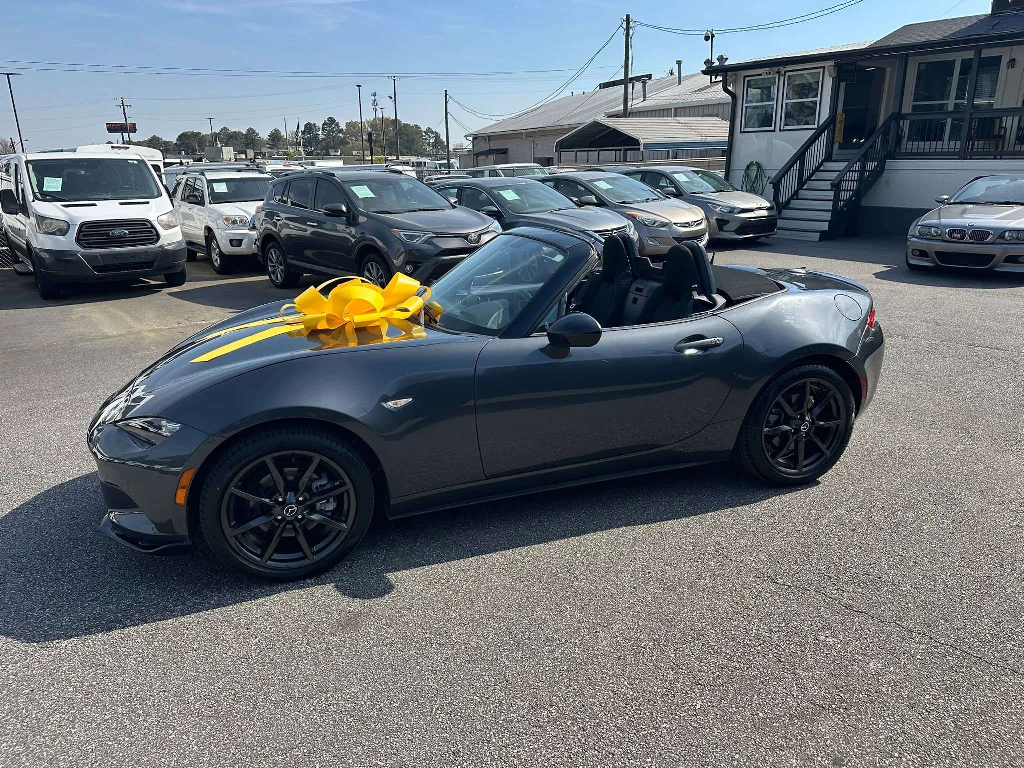 Used 2016 MAZDA MX-5 Miata Club image 4