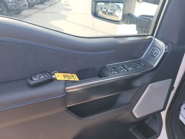 New 2026 Ford F250 Platinum image 20