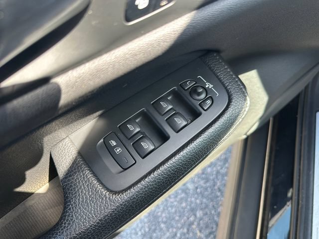 Used 2021 Volvo V60 T5 Cross Country AWD/4WD image 21