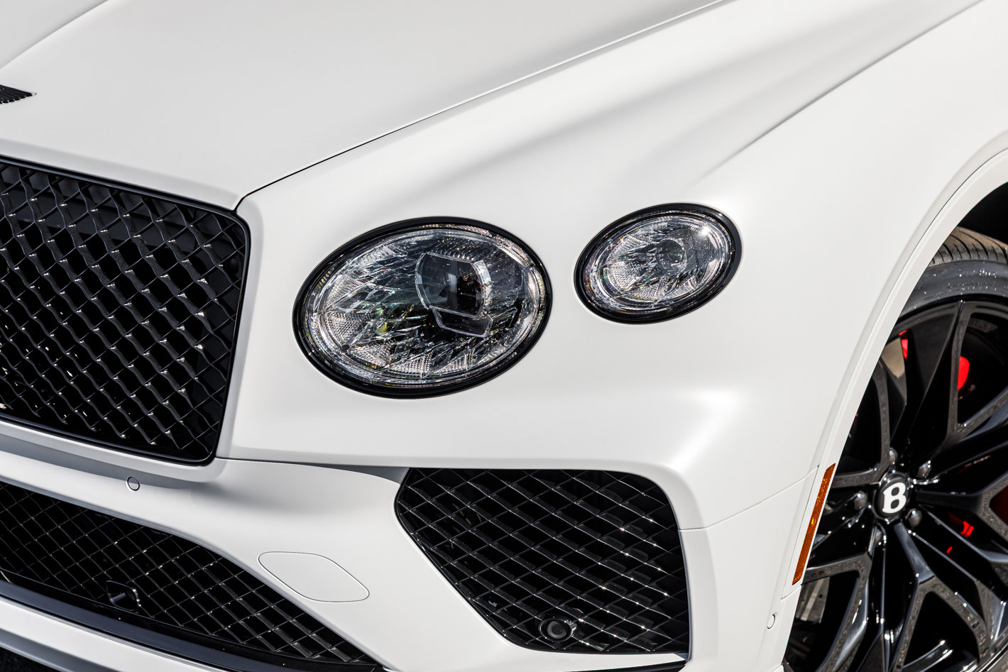 New 2026 Bentley Bentayga Speed image 2