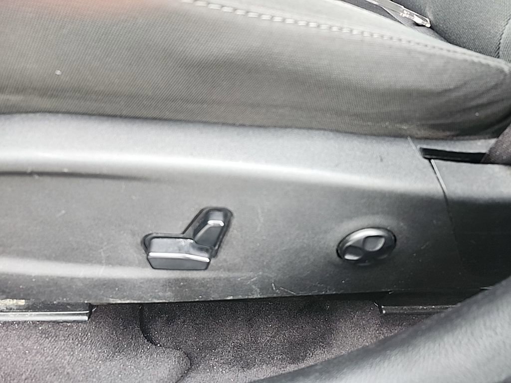 Used 2020 Dodge Charger Police w/ Street Appearance Group image 20