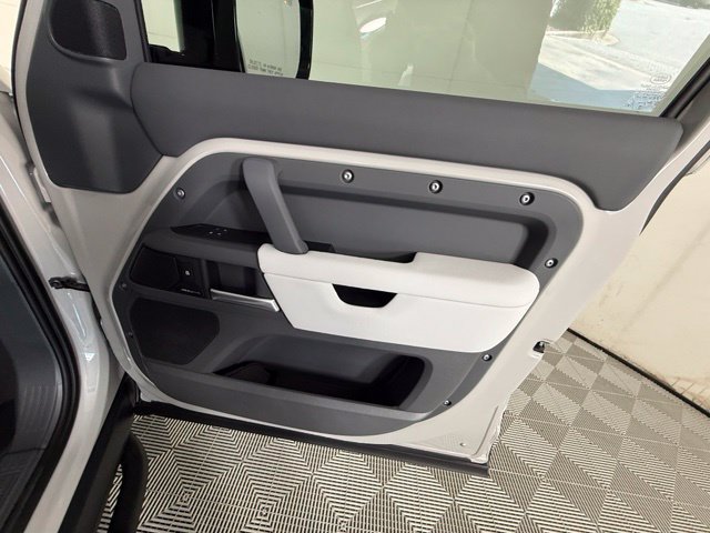 New 2026 Land Rover Defender 110 S AWD/4WD image 40
