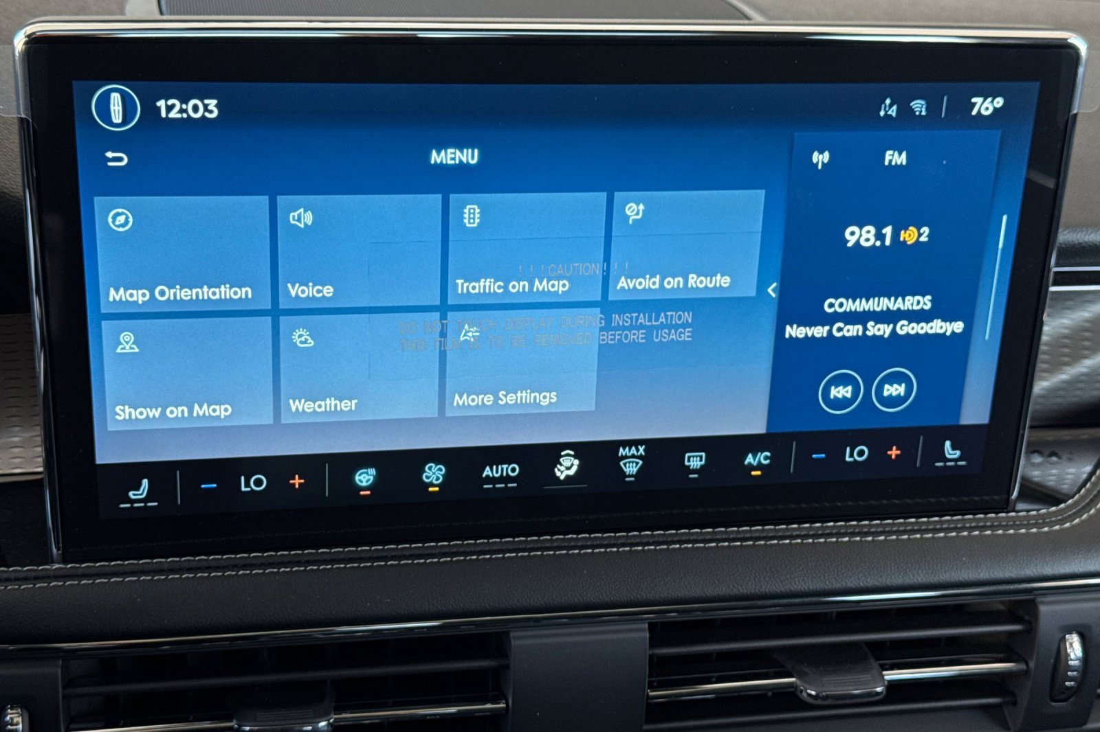 New 2025 Lincoln Corsair Reserve w/ Equipment Group 202A image 17