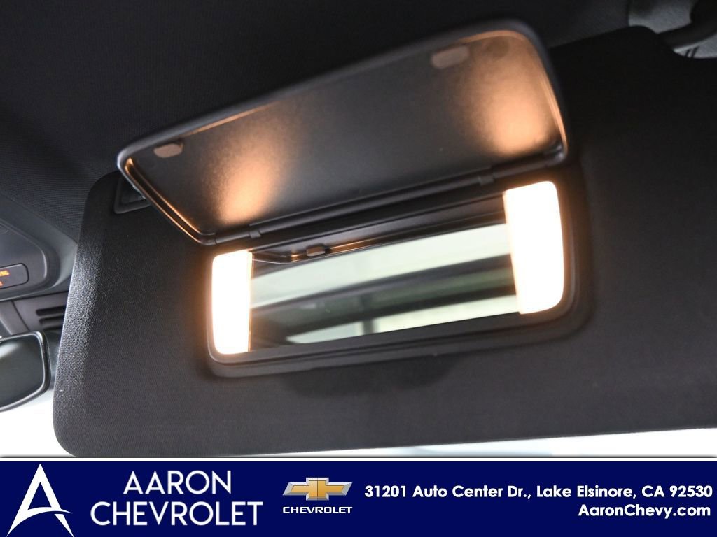 New 2025 Chevrolet Equinox EV LT w/ Convenience Package image 29